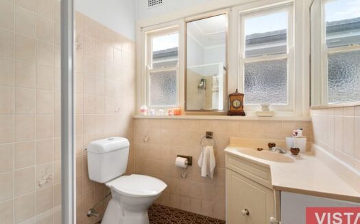 24 Stuart St, Canley Vale, NSW 2166