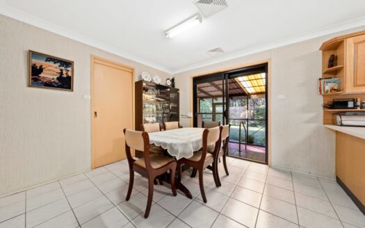 Best of Both Worlds AUCTION 30/10